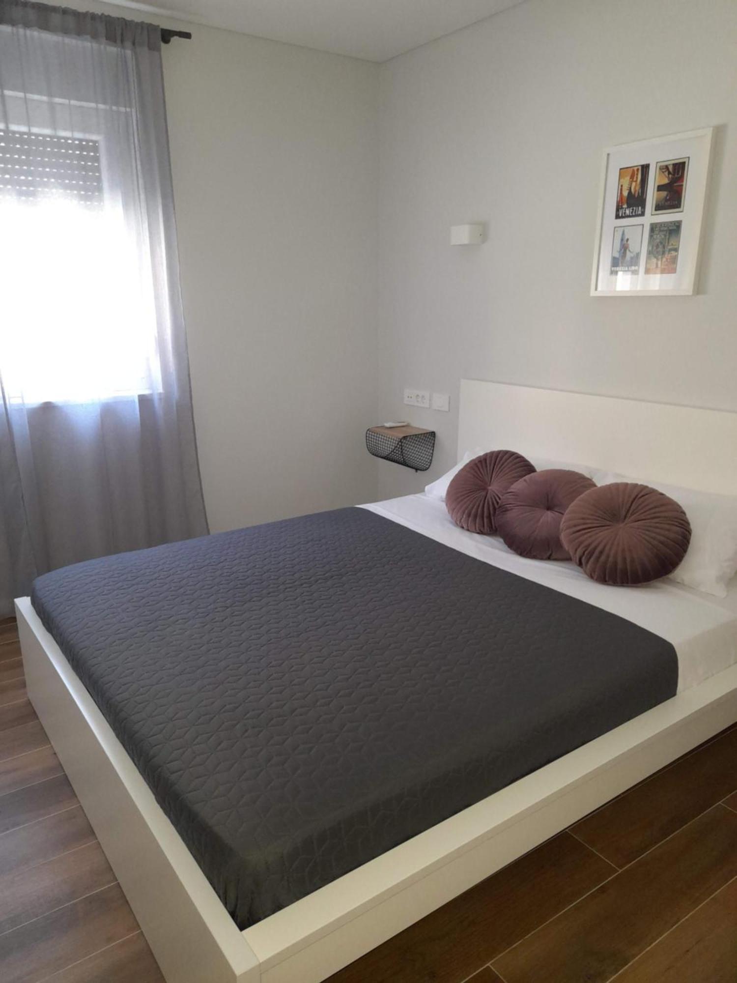 B & R Summer Breeze Apartments Nin Exterior foto